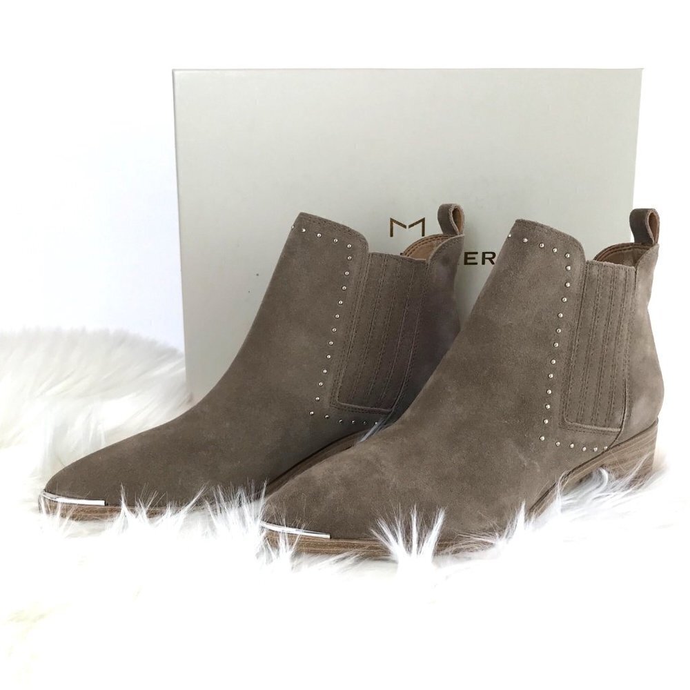 Marc Fisher Light Natural Suede ML Yami Studded Low Heel Chelsea Ankle Boots  Si